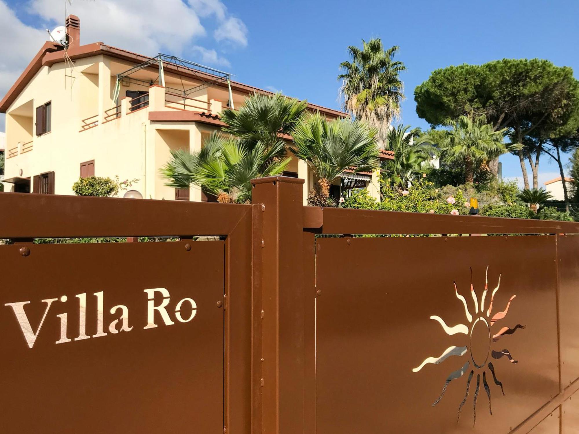 Villa Ro Porto Columbu - Perd'E Sali Εξωτερικό φωτογραφία